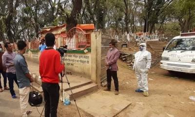 আইসোলেশনে মৃত নারীর দাফন,পরিবার কোয়ারেন্টাইনে