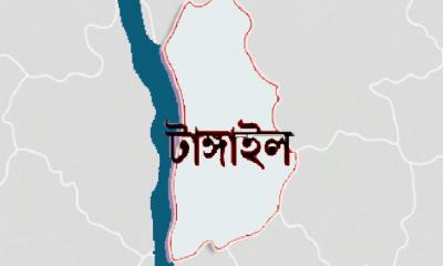 টাঙ্গাইলে জনপ্রতিনিধিসহ বিভিন্ন সংগঠনের মাঝে খাদ্য সামগ্রী বিতরণ