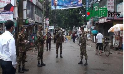 লকডাউন বাস্তবায়নে মাঠ প্রশাসনের সাথে কাজ করছে সেনাবাহিনী