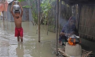 উত্তরে পানি বন্দী হাজার হাজার মানুষ