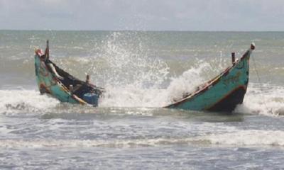 বঙ্গোপসাগরে নৌকা ডুবে নিখোঁজ ৮