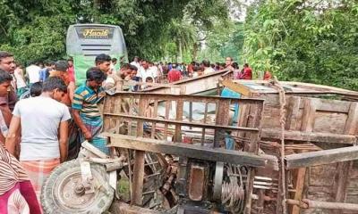 কুড়িগ্রামে বাস-নছিমন সংঘর্ষে  নছিমন চালক নিহত