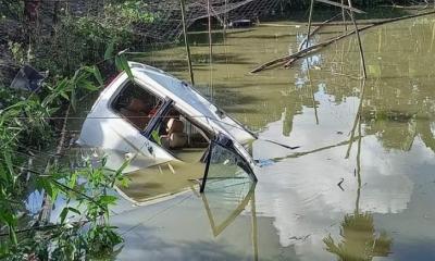 পটুয়াখালীতে মাইক্রোবাস খাদে পড়ে  নিহত ২