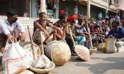 কর্মহীন সোয়া কোটি পরিবার পাবে খাদ্য সহায়তা