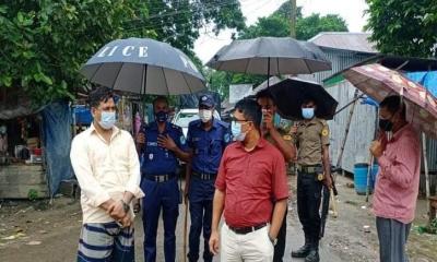 হরিরামপুরে স্বাস্থ্যবিধি না মানায় চার ব্যক্তিকে জরিমানা