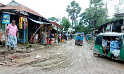 ভোগান্তির আরেক নাম কুমিল্লা-বাগড়া সড়ক