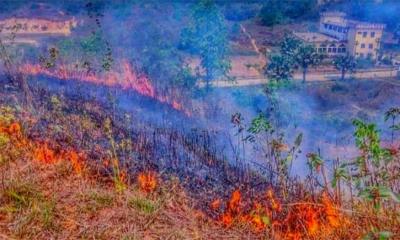 ফের পাহাড়ে আগুন 