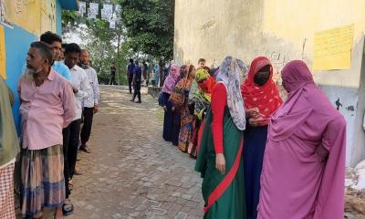 ২য় ধাপে ইউপি নির্বাচন: বাগেরহাটে শান্তিপূর্ণ ভাবে ভোটগ্রহণ চলছে