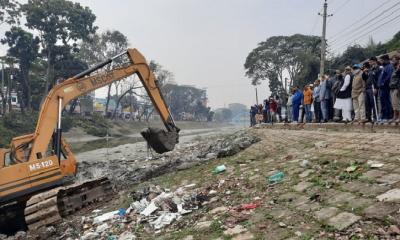 গোপালগঞ্জে মধুমতি নদী খনন ও সংস্কার কাজের উদ্বোধন