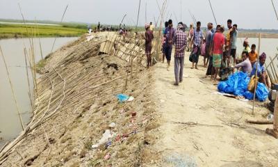 নেত্রকোণায় পাহাড়ি ঢলে হাওরের বেড়িবাঁধে ফাটল, তলিয়ে গেছে বেশকয়েকটি ফসলি হাওর