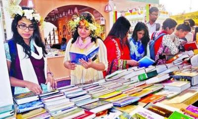 ১৫ ফেব্রুয়ারি থেকে বইমেলার প্রস্তাব বাংলা একাডেমির