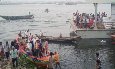 শীতলক্ষ্যায় লঞ্চডুবি: মৃতের সংখ্যা বেড়ে ৭