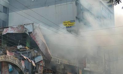 সায়েন্স ল্যাবে বিস্ফোরণের ঘটনায় দগ্ধ আয়েশার মৃত্যু